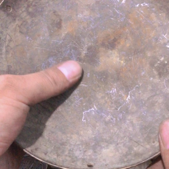 和***机闪电购铜摆件工艺品