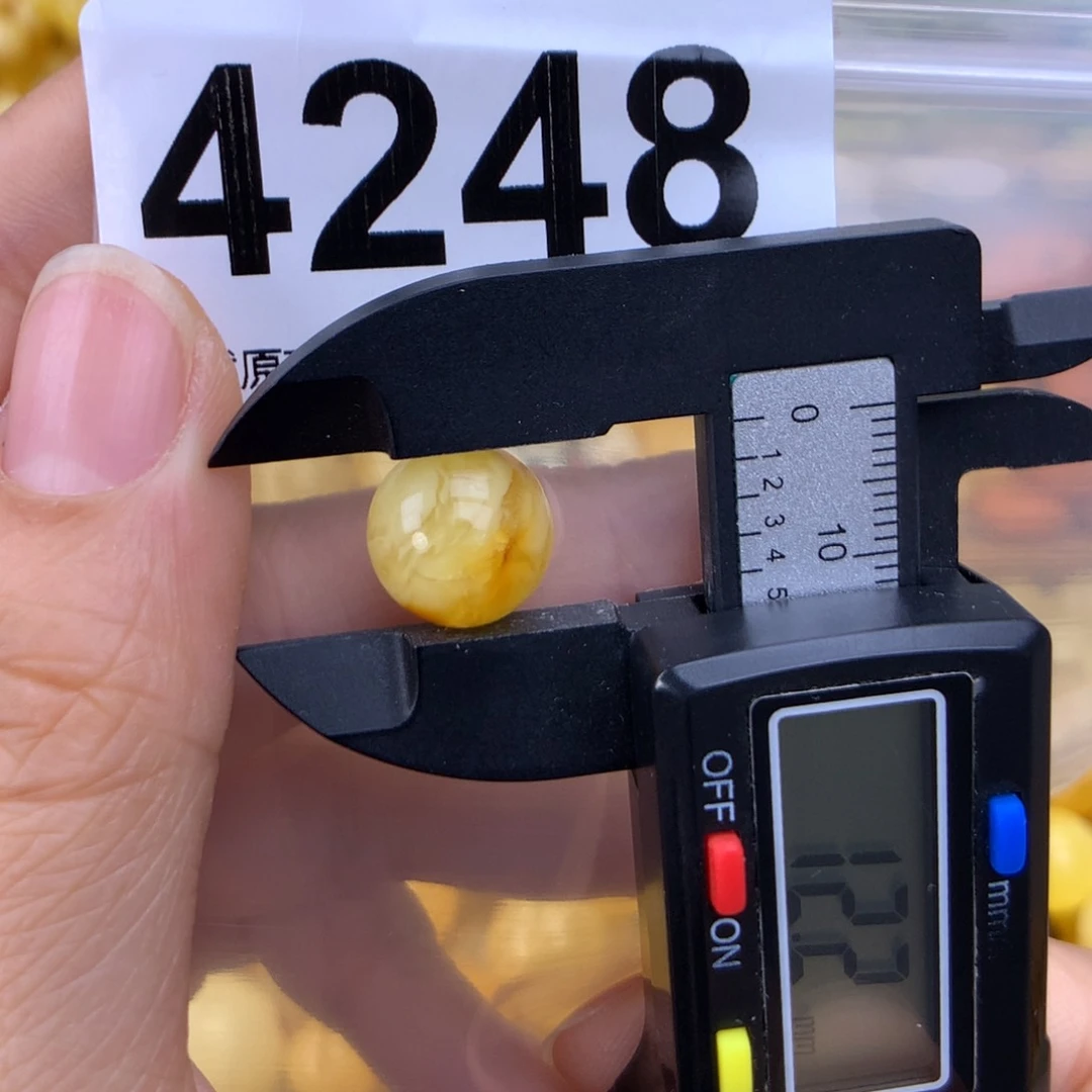 未镶嵌蜜蜡珠宝奇石