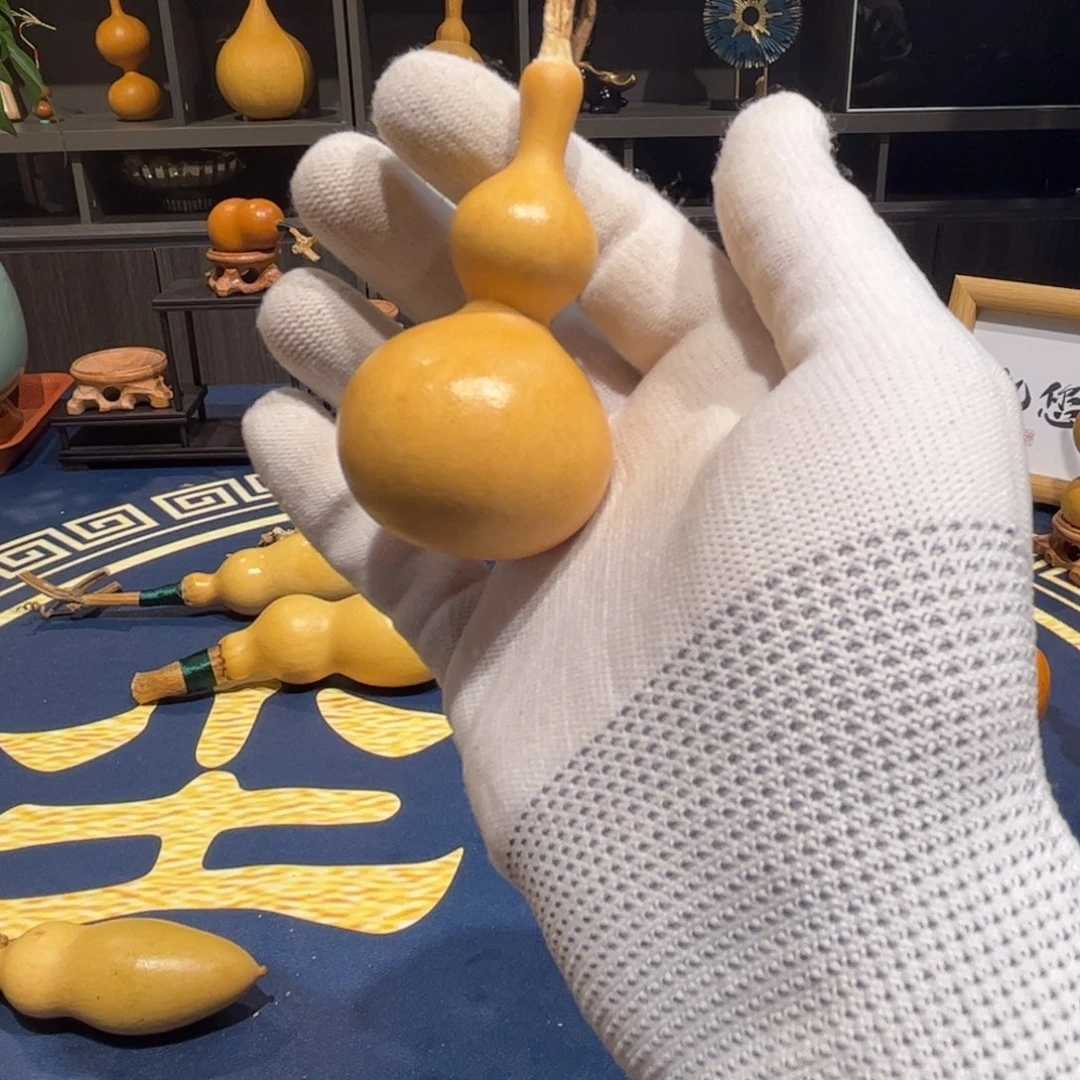 ᥫ***۵葫芦娃的时候我也是醉