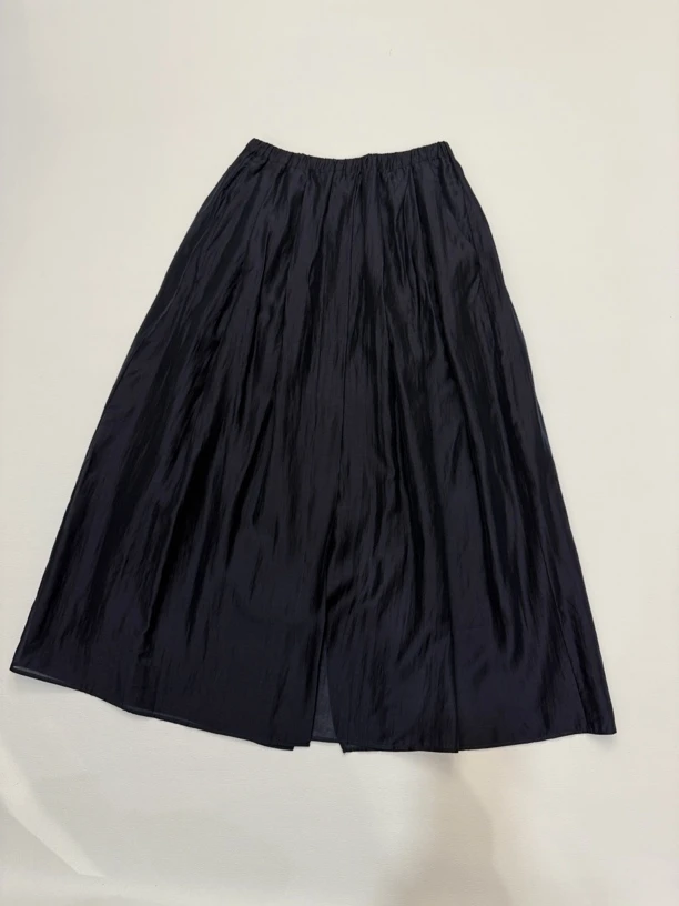 女士松紧腰轻薄面料大气百搭半身裙