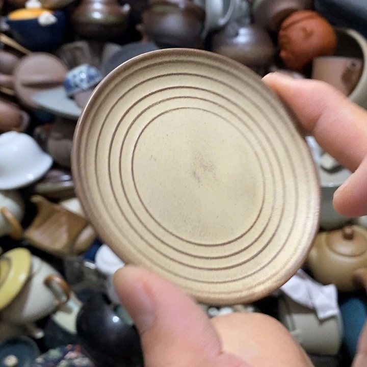 瓷片然后又被别人抢走一