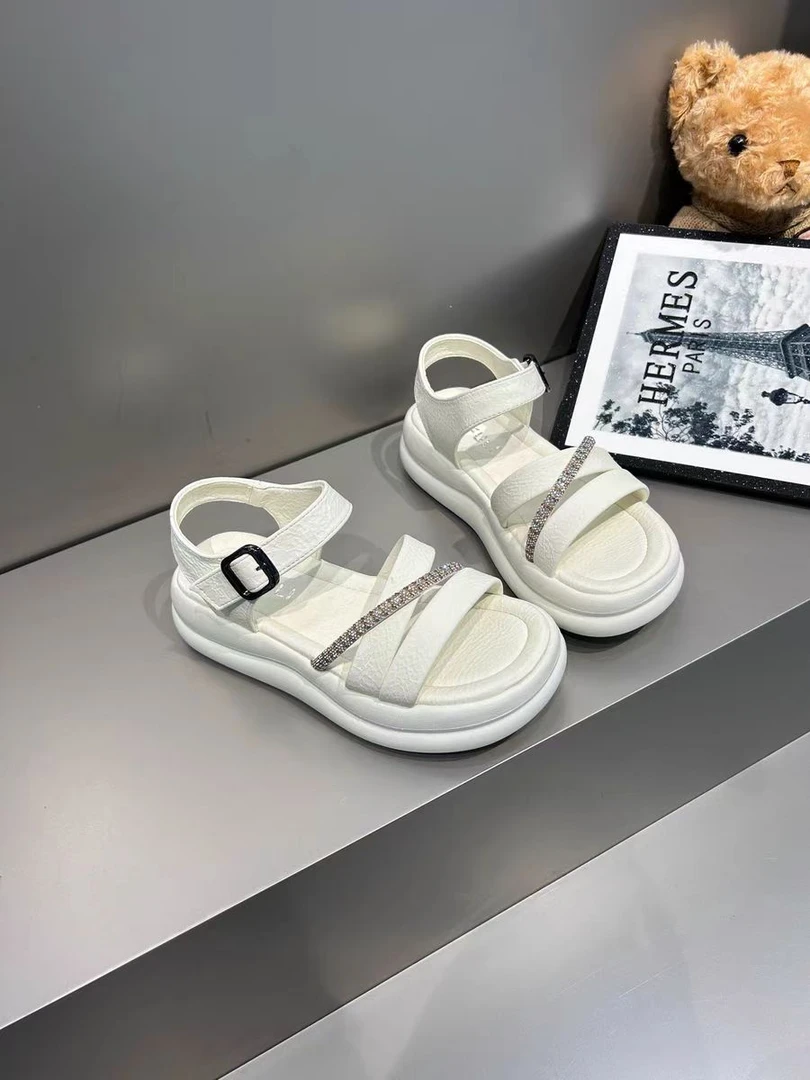 W5619   新款法式气质百搭时尚舒适凉鞋