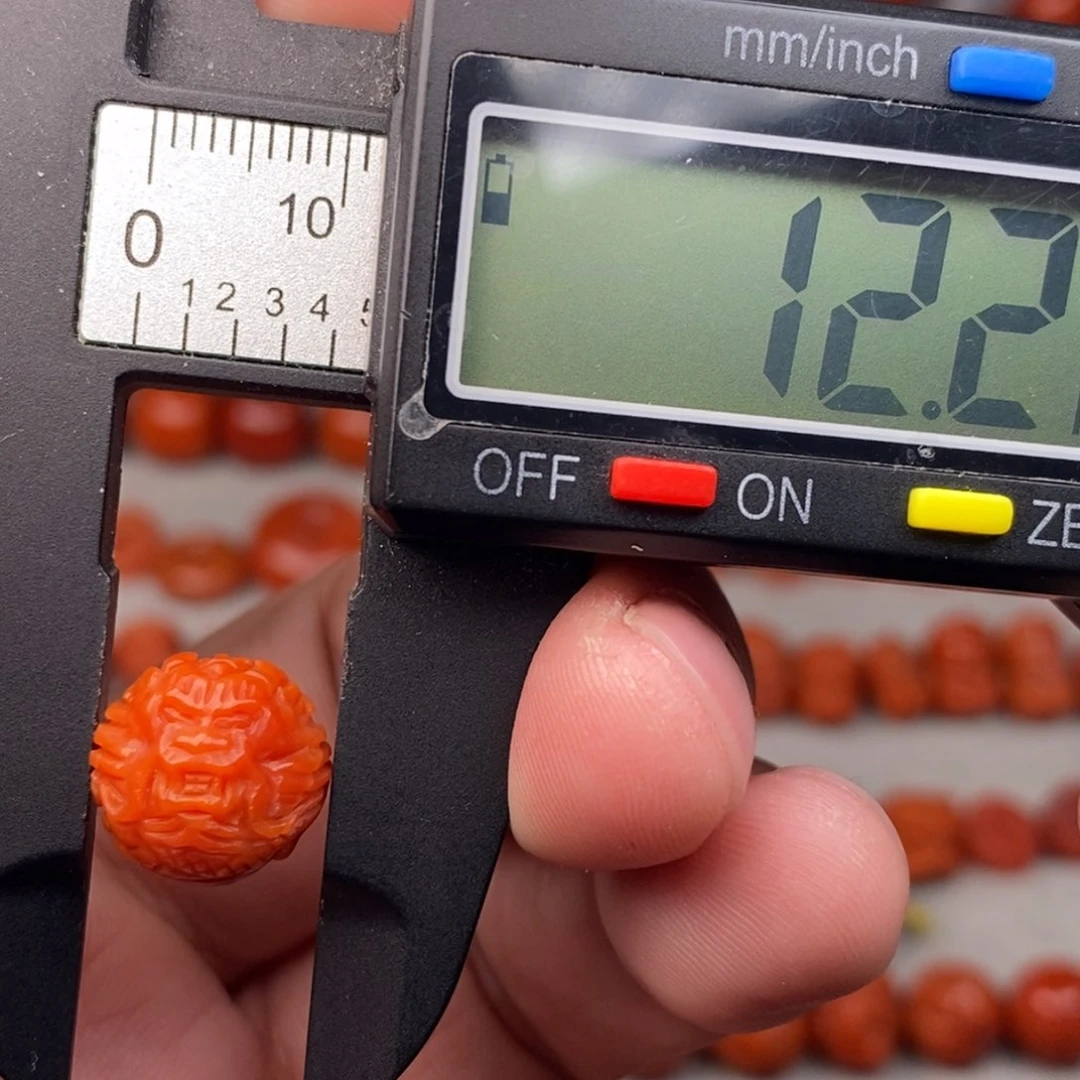 南红玛瑙配饰未镶嵌微瑕