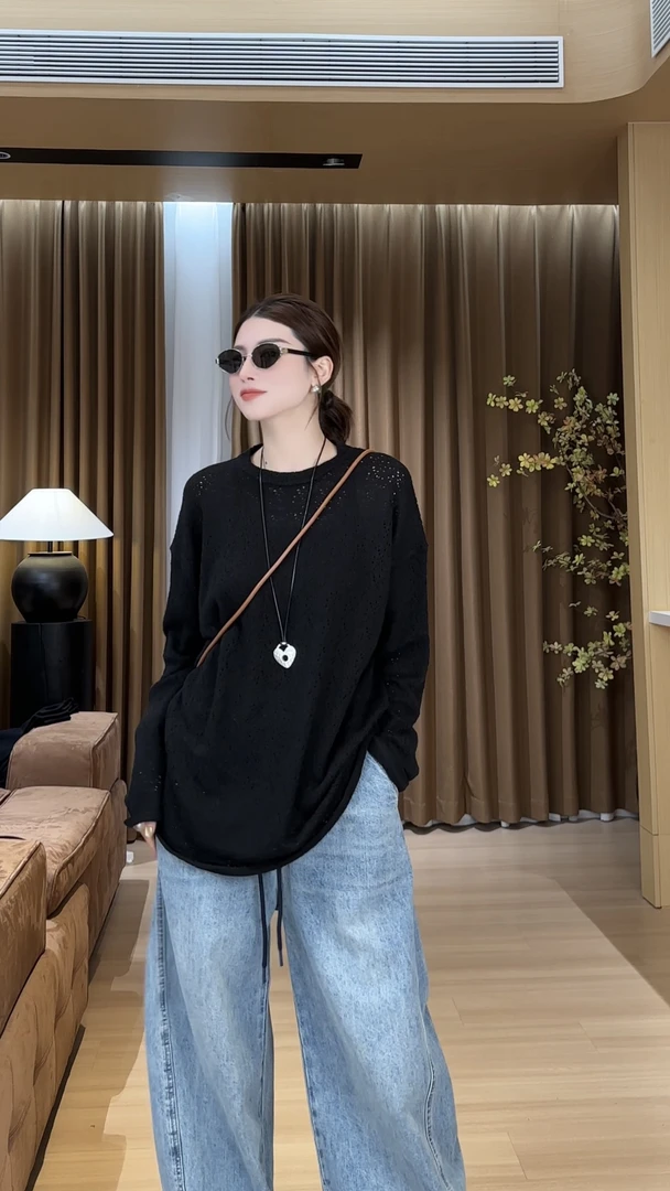 月月不吃鱼2025春夏小众简约百搭破洞设计长袖针织衫 2503C1612
