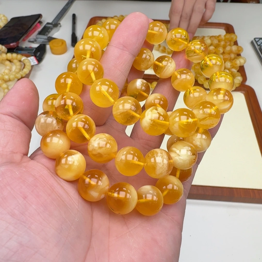 琥珀未镶嵌手链多样性发其一