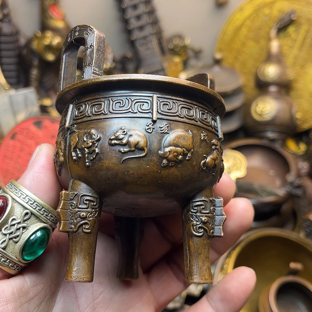 精美铜器工艺品等