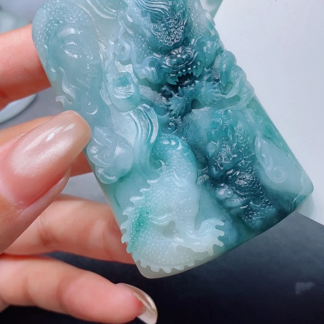 *****定制翡翠未镶嵌定制翡翠毛货挂件