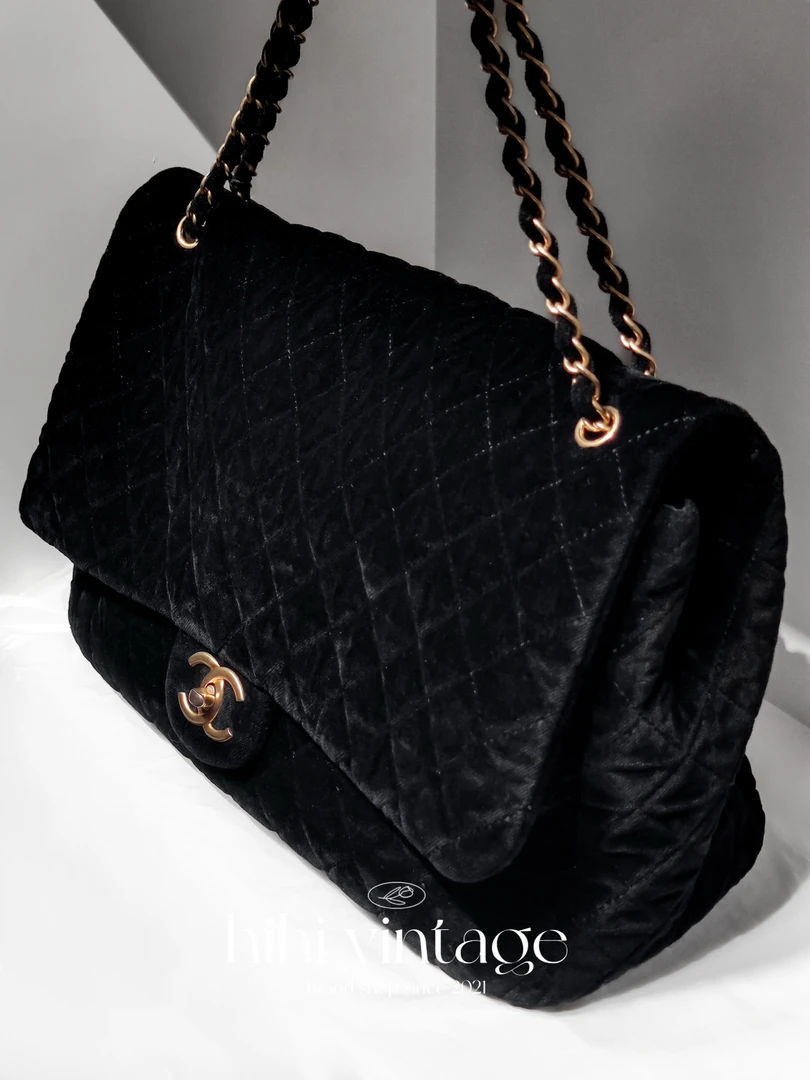 95新 Chanel/香奈儿 17A 黑色丝绒机场包 23开二店