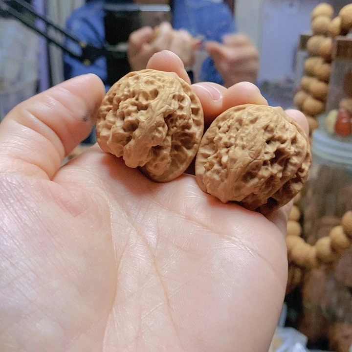 【闪购商品】文玩核桃把件34.5野狼