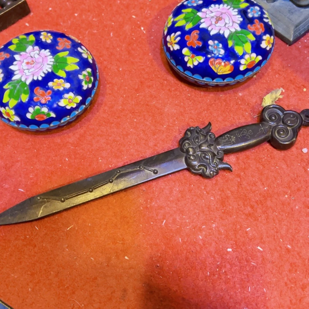 睡***吧黄铜摆件，文房摆件