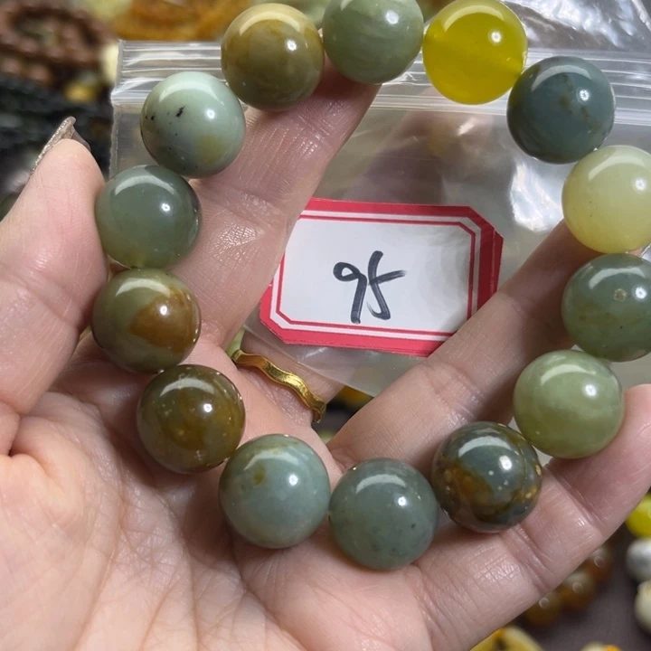 蛇纹石玉未镶嵌手链