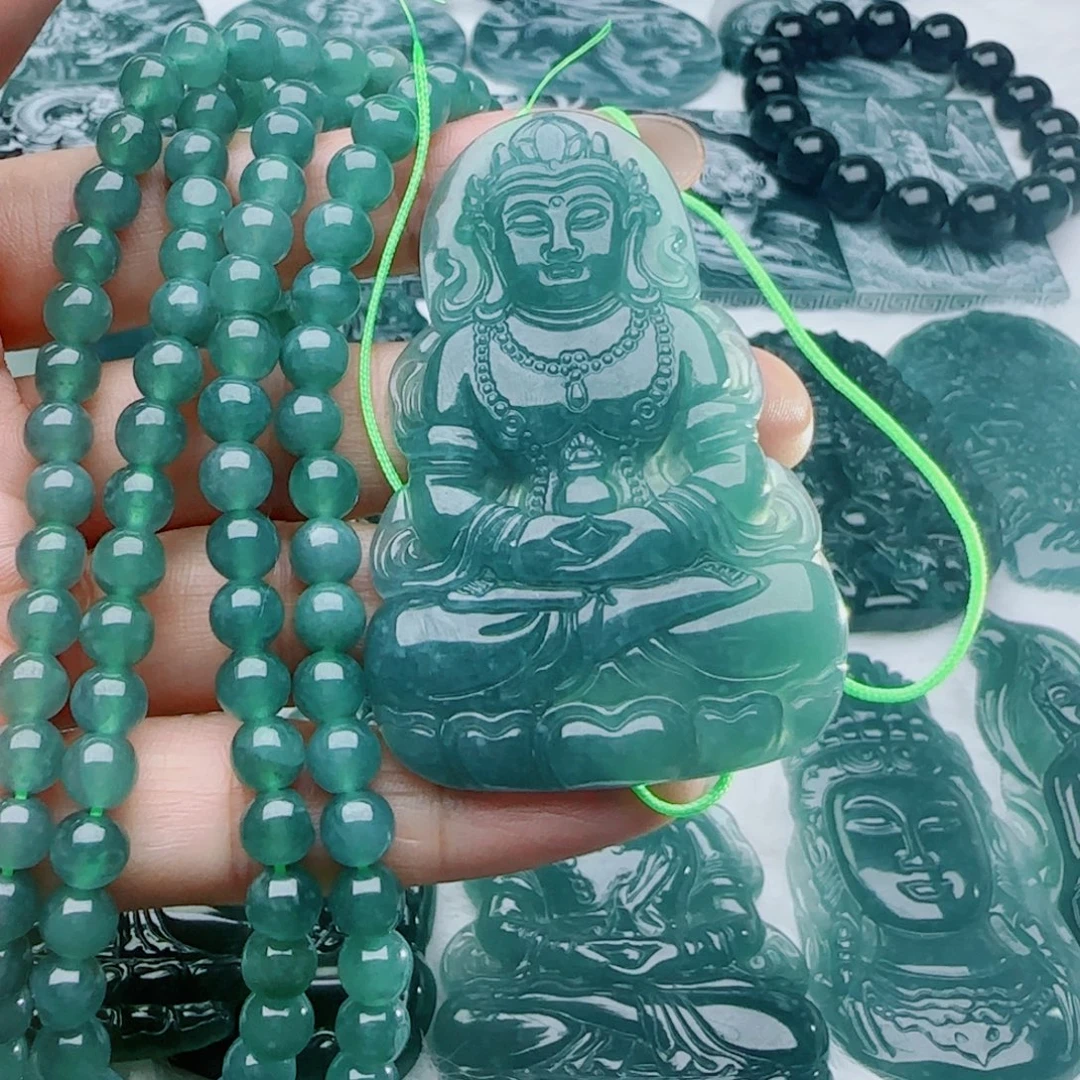 颈饰未镶嵌翡翠多样性发货天然的A货翡翠