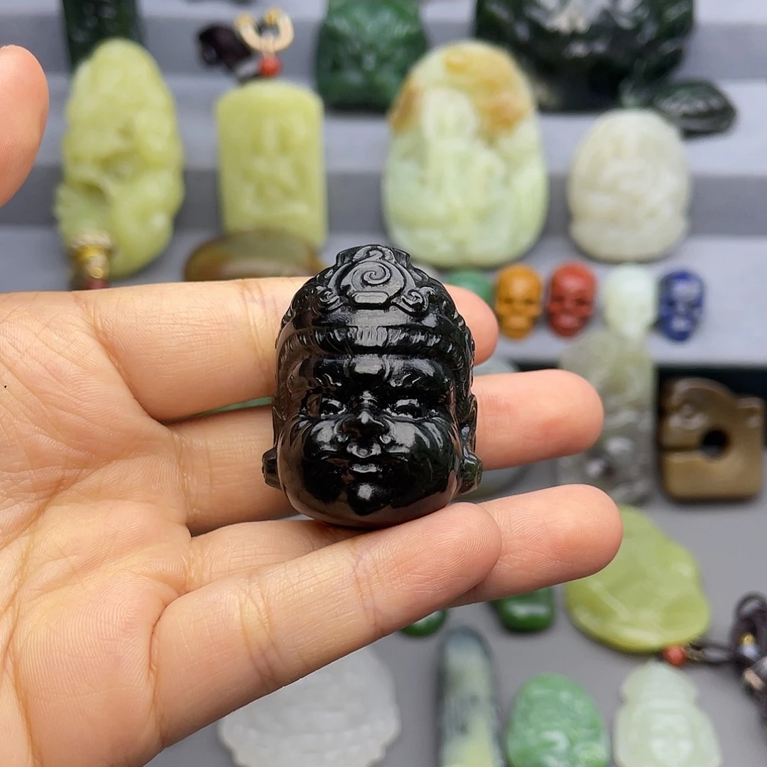 和田玉未镶嵌颈饰