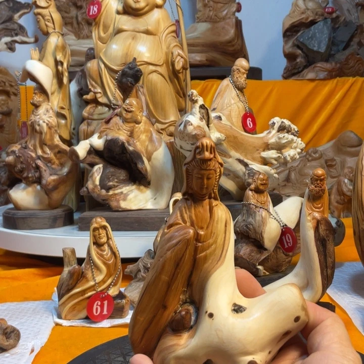 柏木（崖柏）借**今崖柏  观音