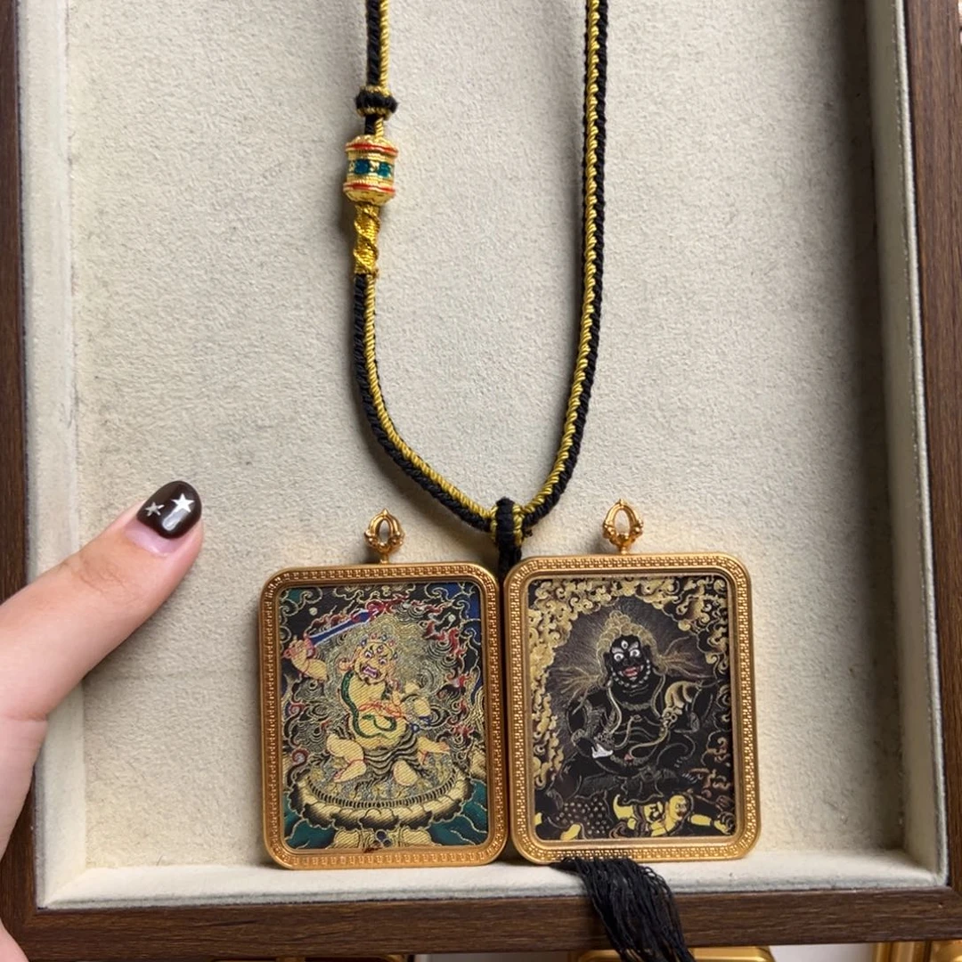 旋***马吊坠双面定制不动黑老爷