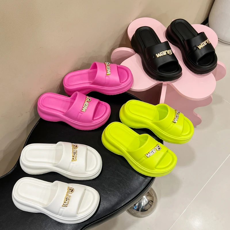 2025新款爆款8812wang夏季百搭结时尚外穿加厚沙滩女鞋