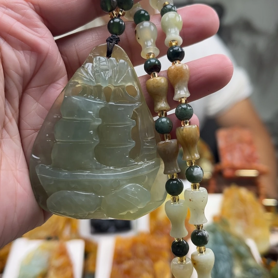 岫玉未镶嵌挂件挂件