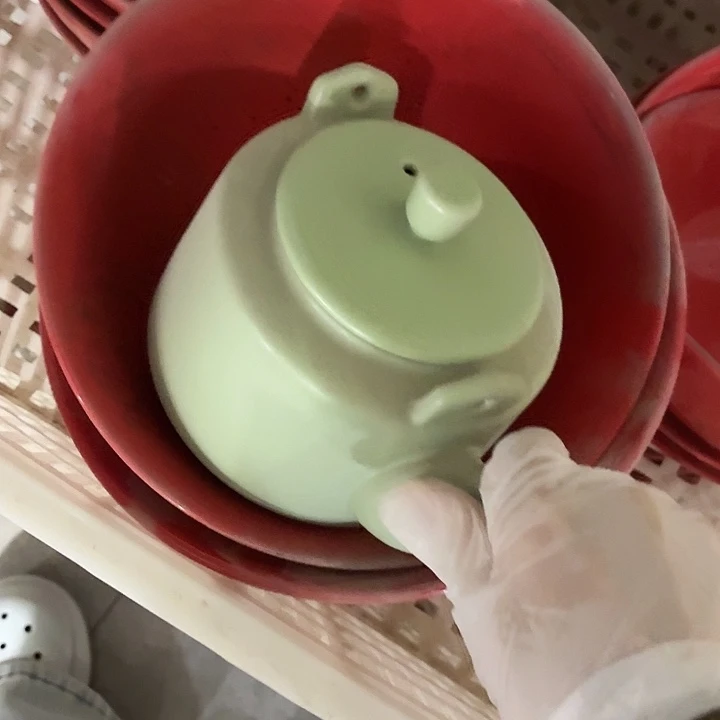 茶具微暇，介意勿拍