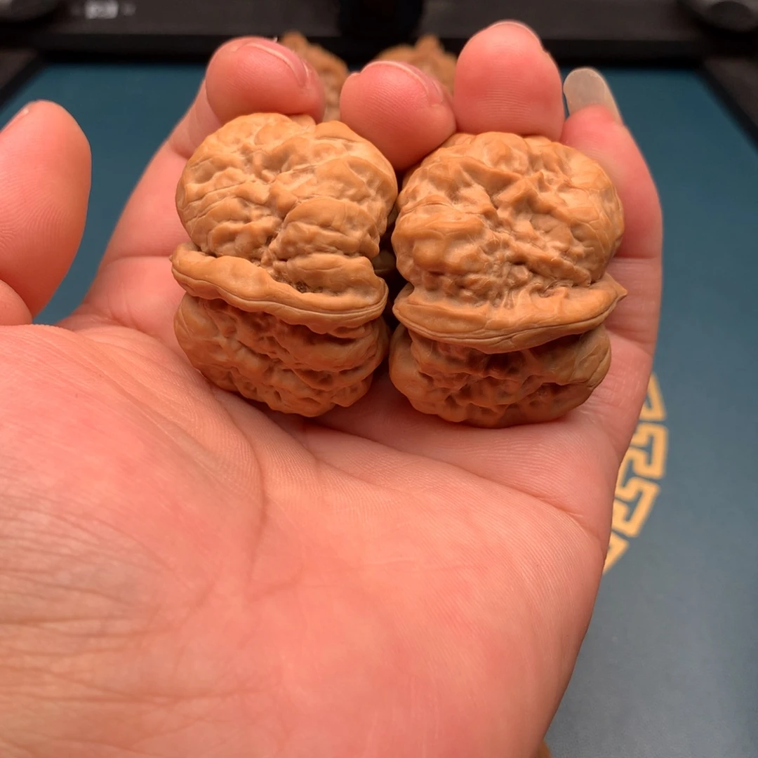 文玩核桃把件K****r42蛤蟆555