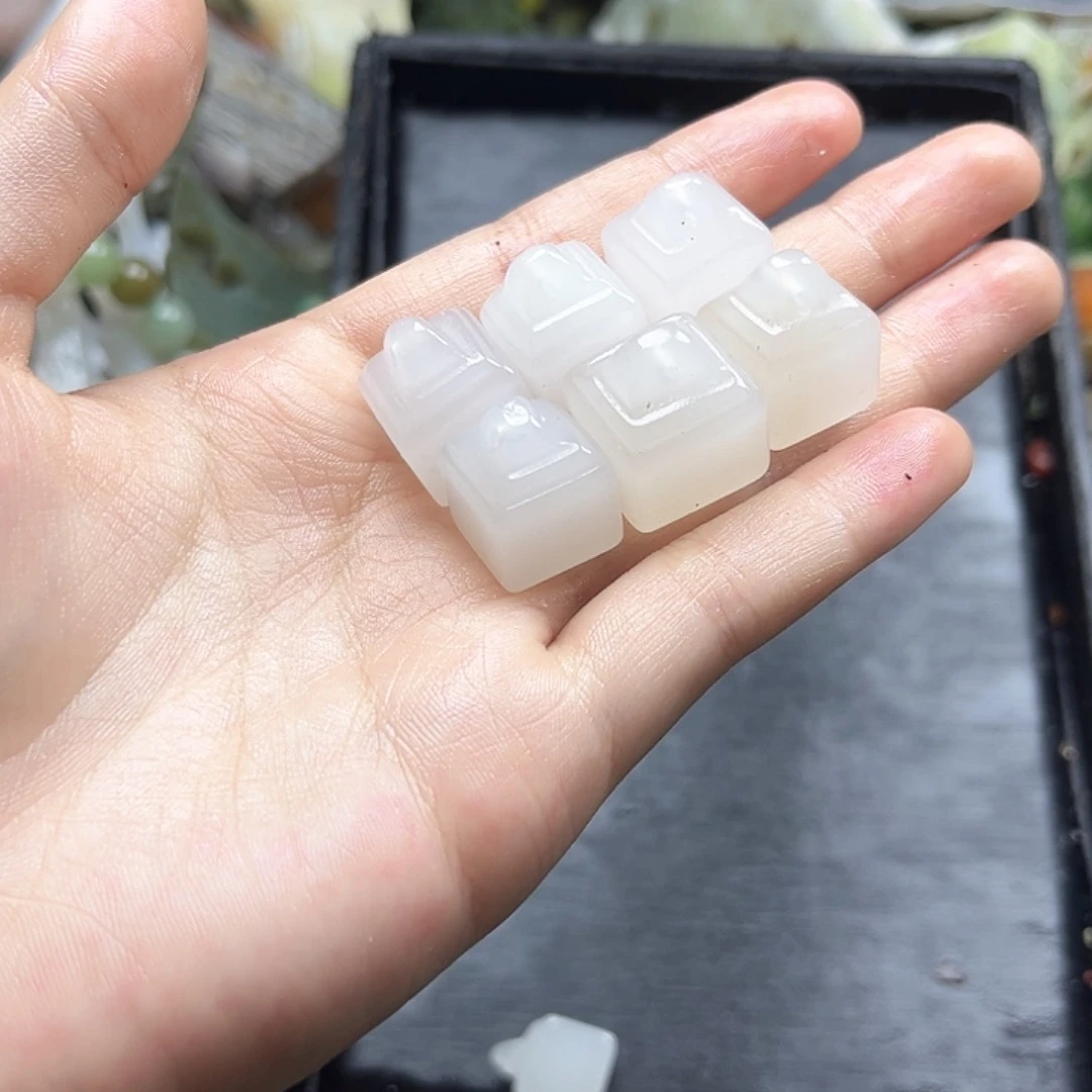 和田玉（糖玉）手镯未镶嵌