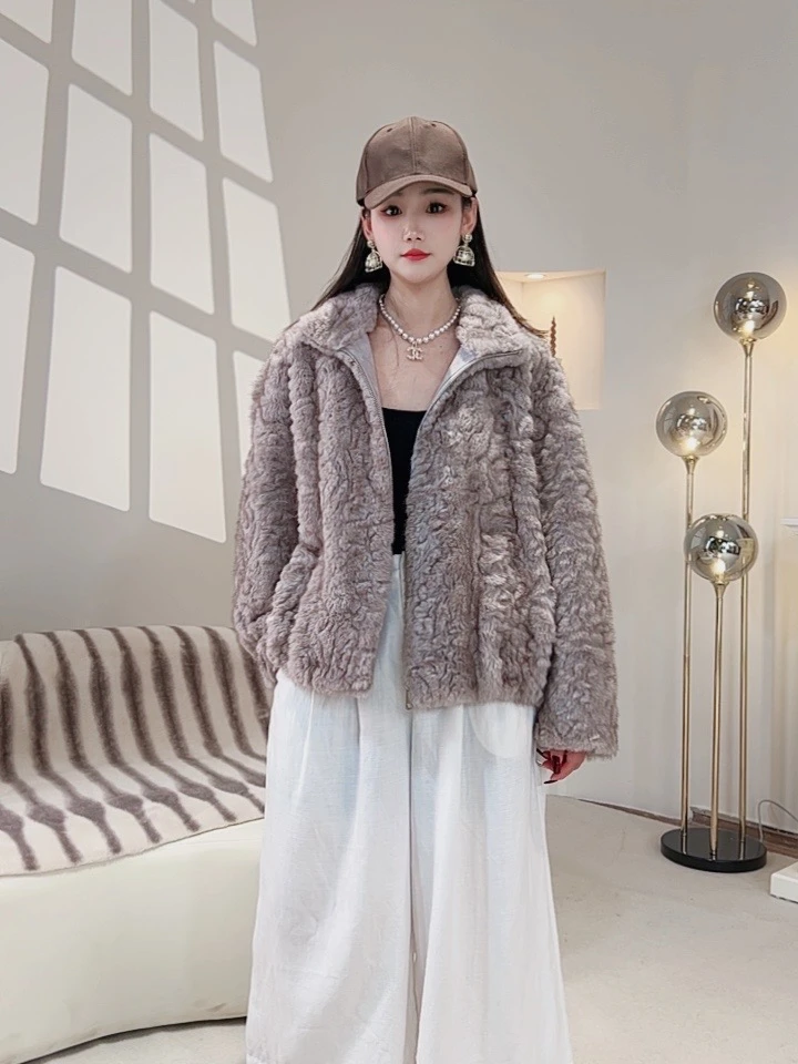 98026秋冬新款保暖百搭轻奢气质小湖羊纯色时尚拉链短款翻领外套