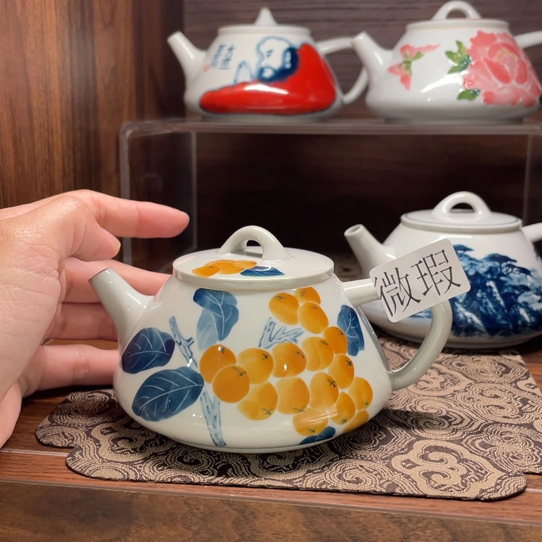釉下手绘茶具微瑕