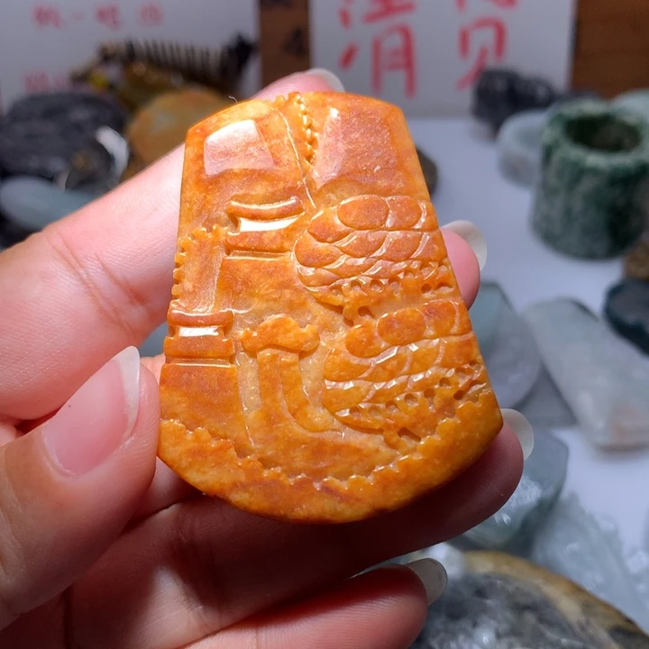 翡翠未镶嵌颈饰保真天然A货翡翠