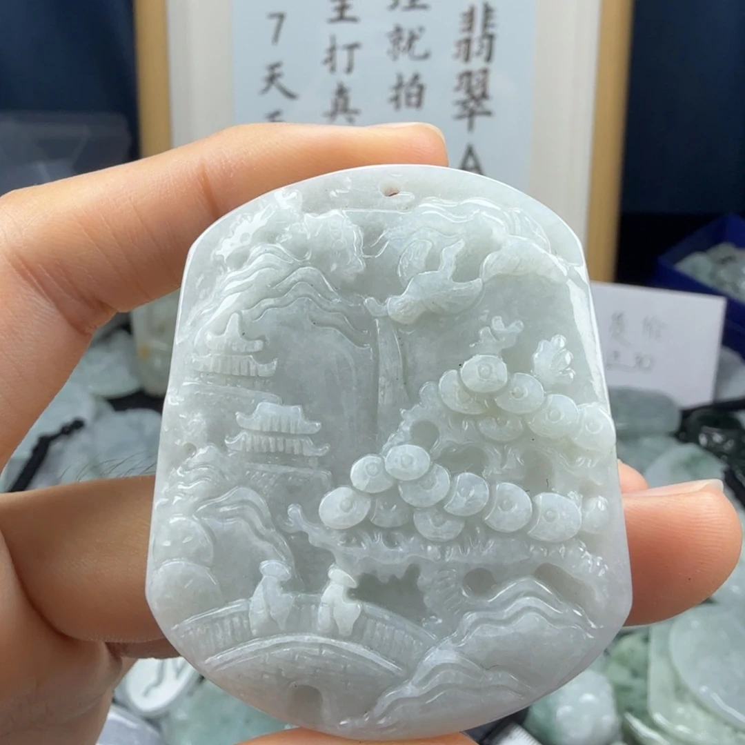 翡翠未镶嵌颈饰翡翠