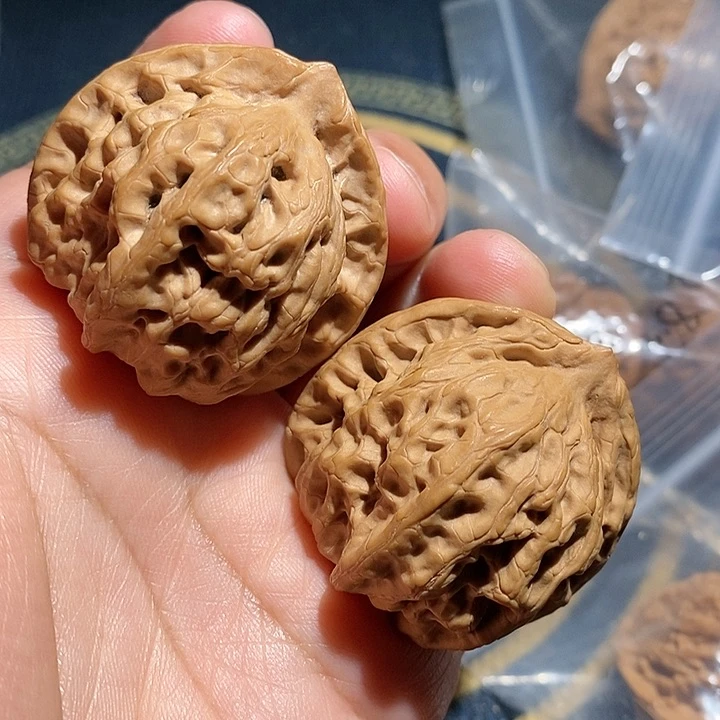 【闪购商品】文玩核桃吊坠佛肚