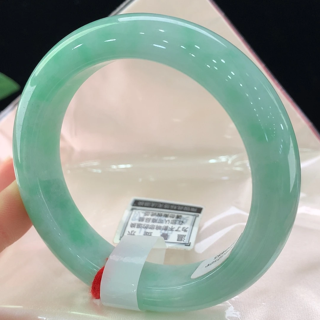 翡翠未镶嵌手镯0485