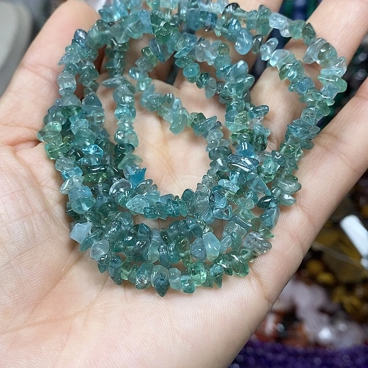 玛瑙/玉髓未镶嵌珠宝半成品天然透磷灰绕手4圈