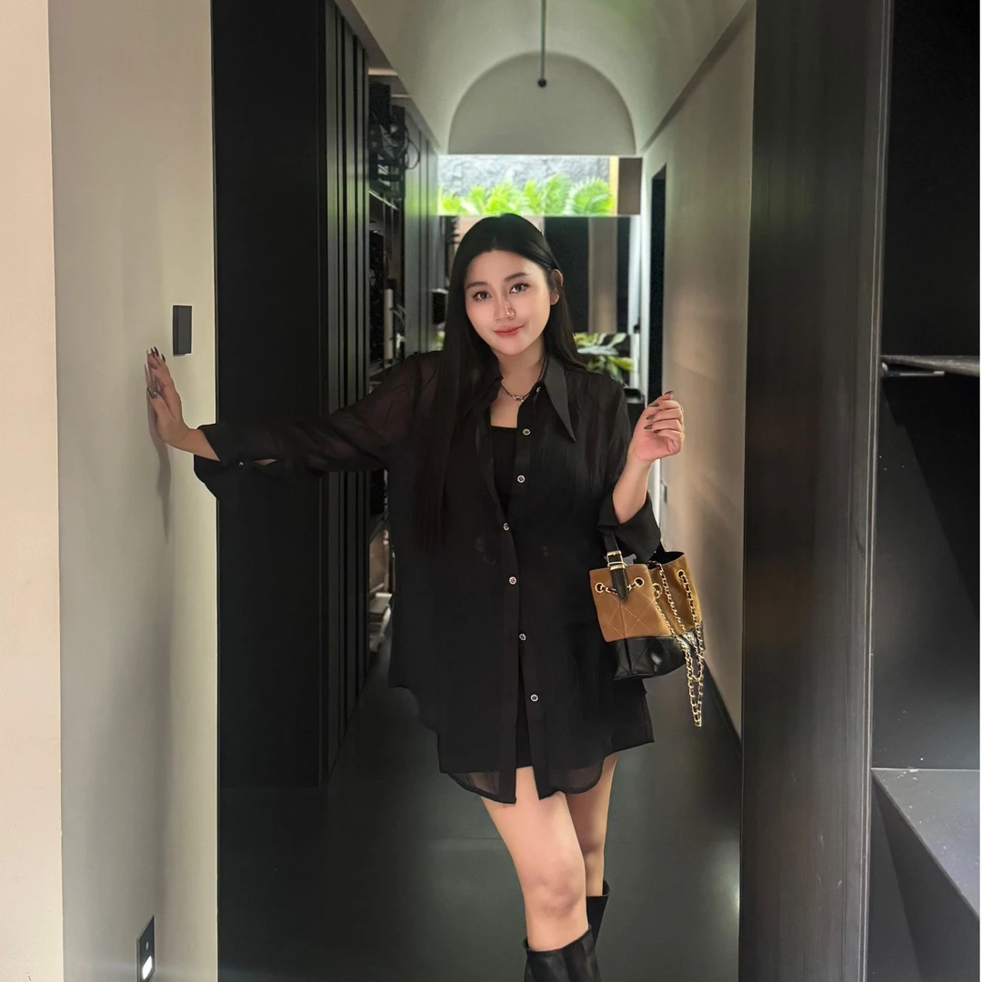 66008夏季新款水波纹压褶衬衫女装