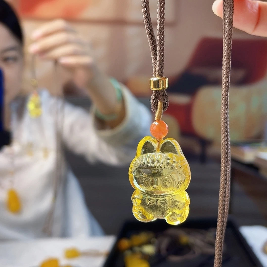 琥珀未镶嵌裸石琥珀吊坠