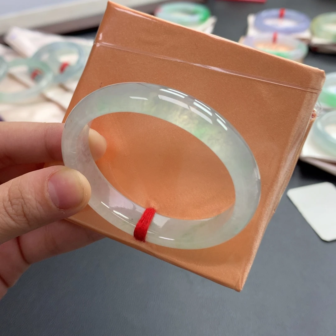 翡翠未镶嵌手镯4号贵妃冰龙井茶