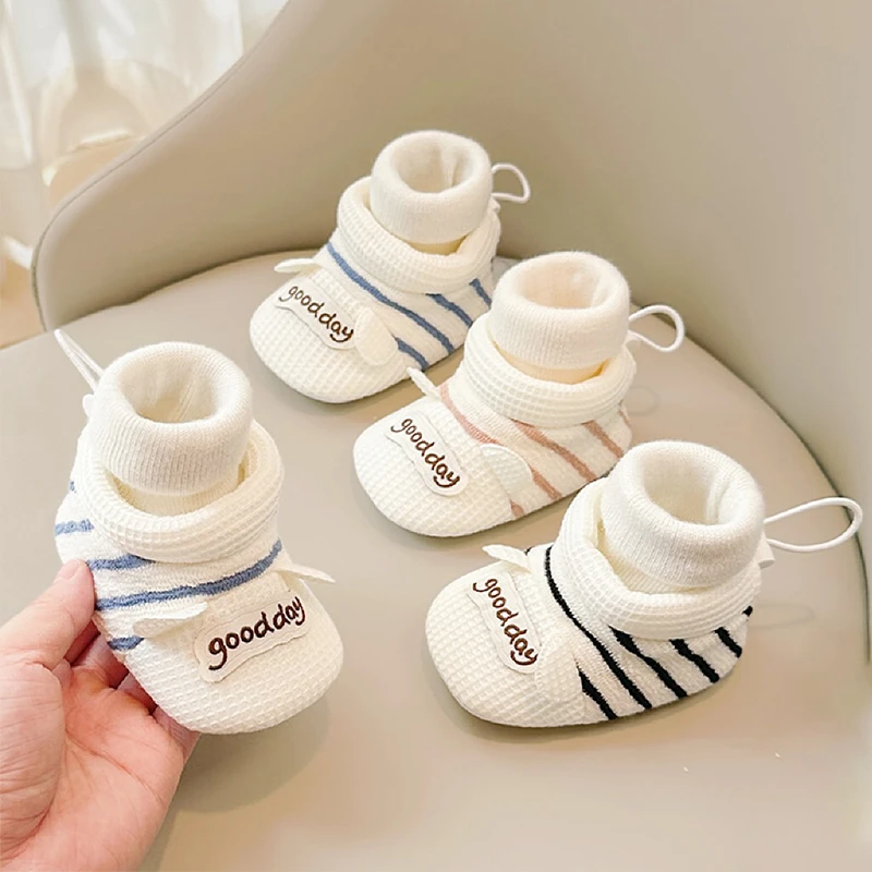 婴儿鞋0-1岁春秋软底不掉鞋6-9个月小月龄男女宝宝新生儿鞋袜