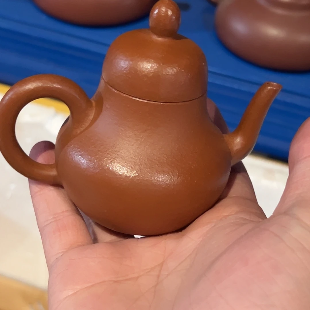 茶壶紫砂紫砂的味道很