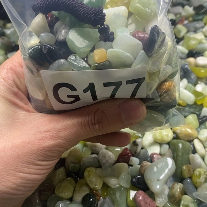 蛇纹石玉鱼缸石未镶嵌