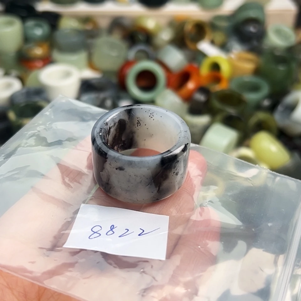 【闪购商品】未镶嵌蛇纹石玉戒指吃****?