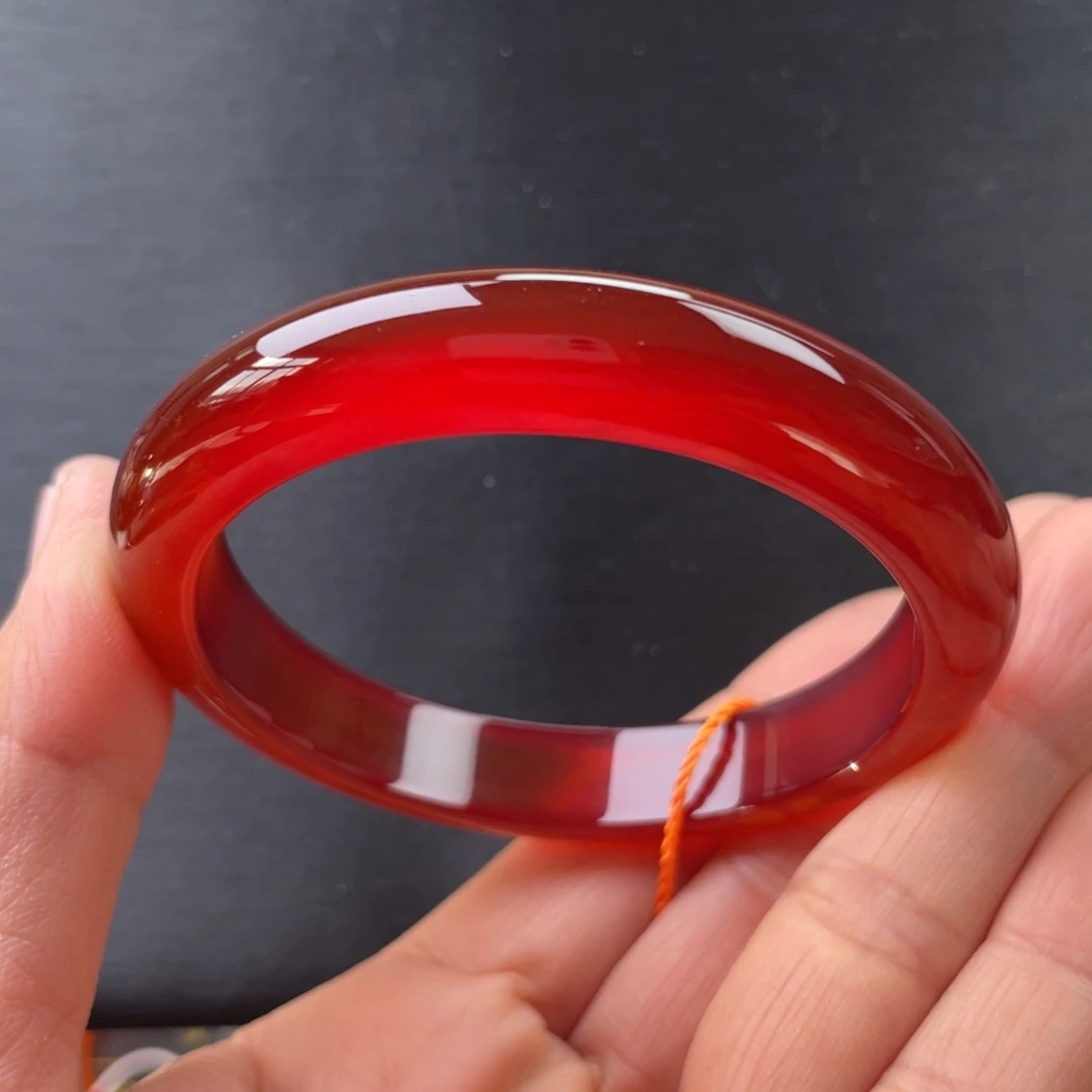 玛瑙/玉髓未镶嵌手镯56圈