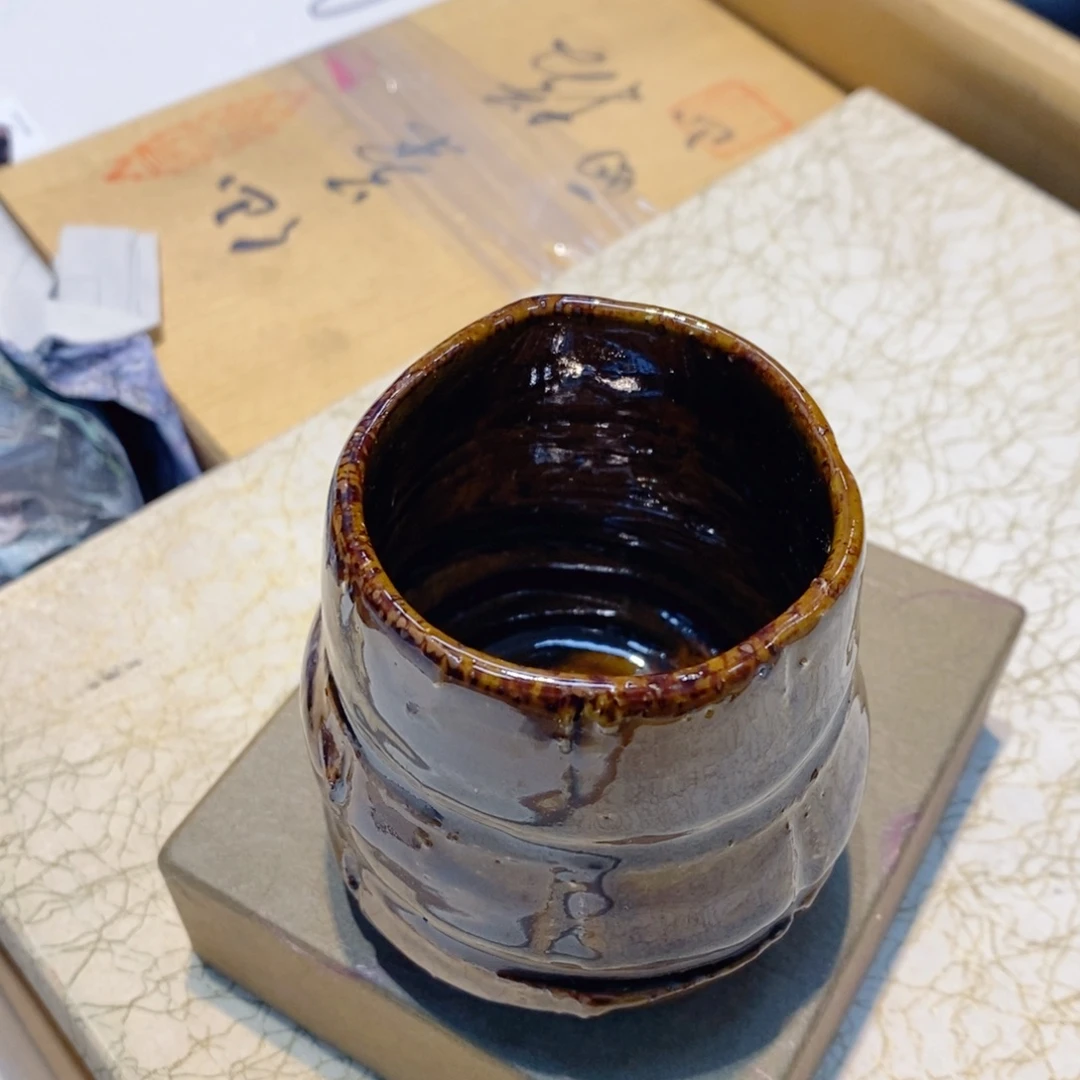 林***木如图所示 观兰器物