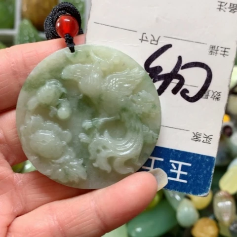 蛇纹石玉手把件未镶嵌