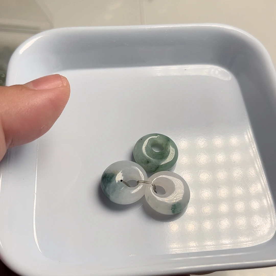 颈饰未镶嵌翡翠天然翡翠