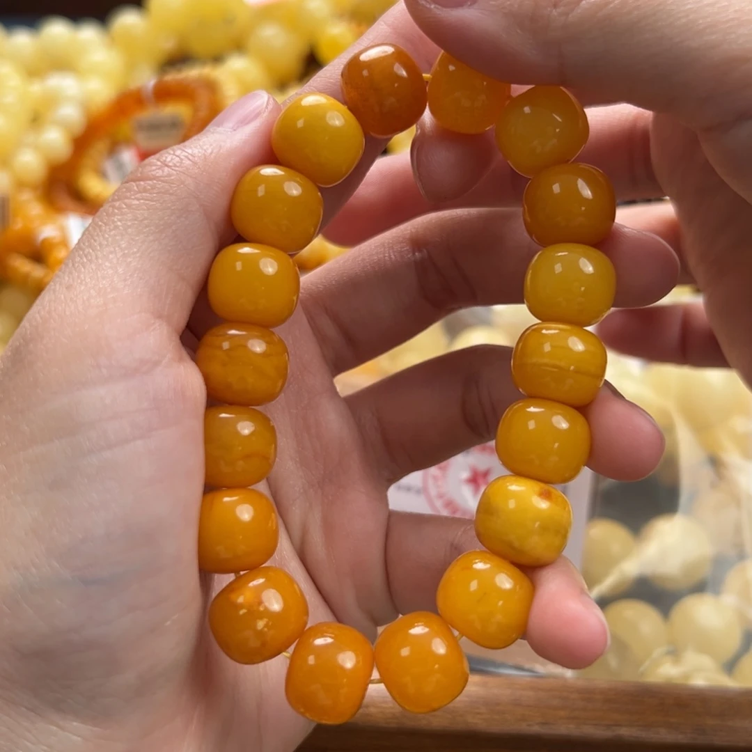 未镶嵌琥珀珠宝奇石