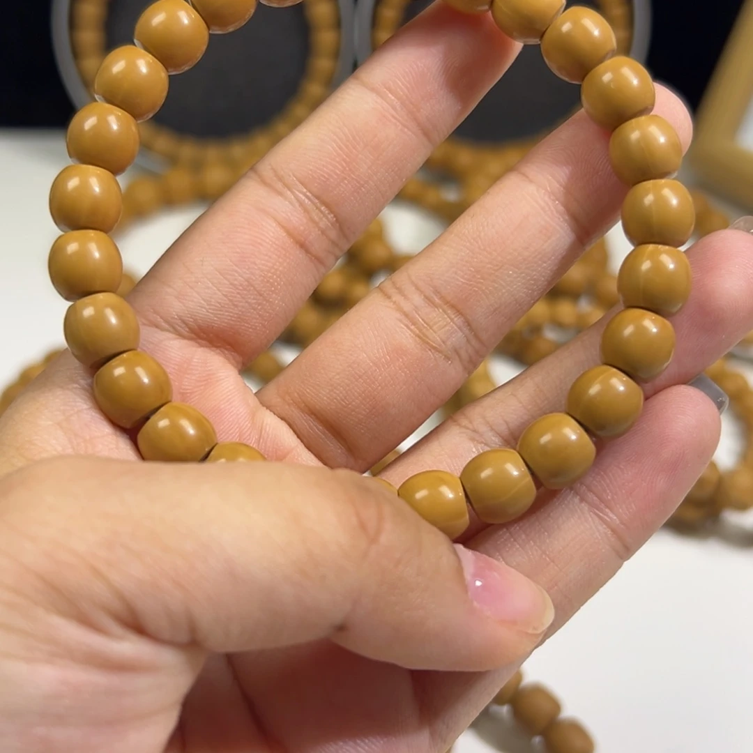 通***生吊坠猴头核桃8+mm直切高抛全品无暇