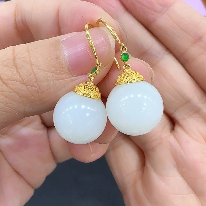 和田玉未镶嵌颈饰放**我