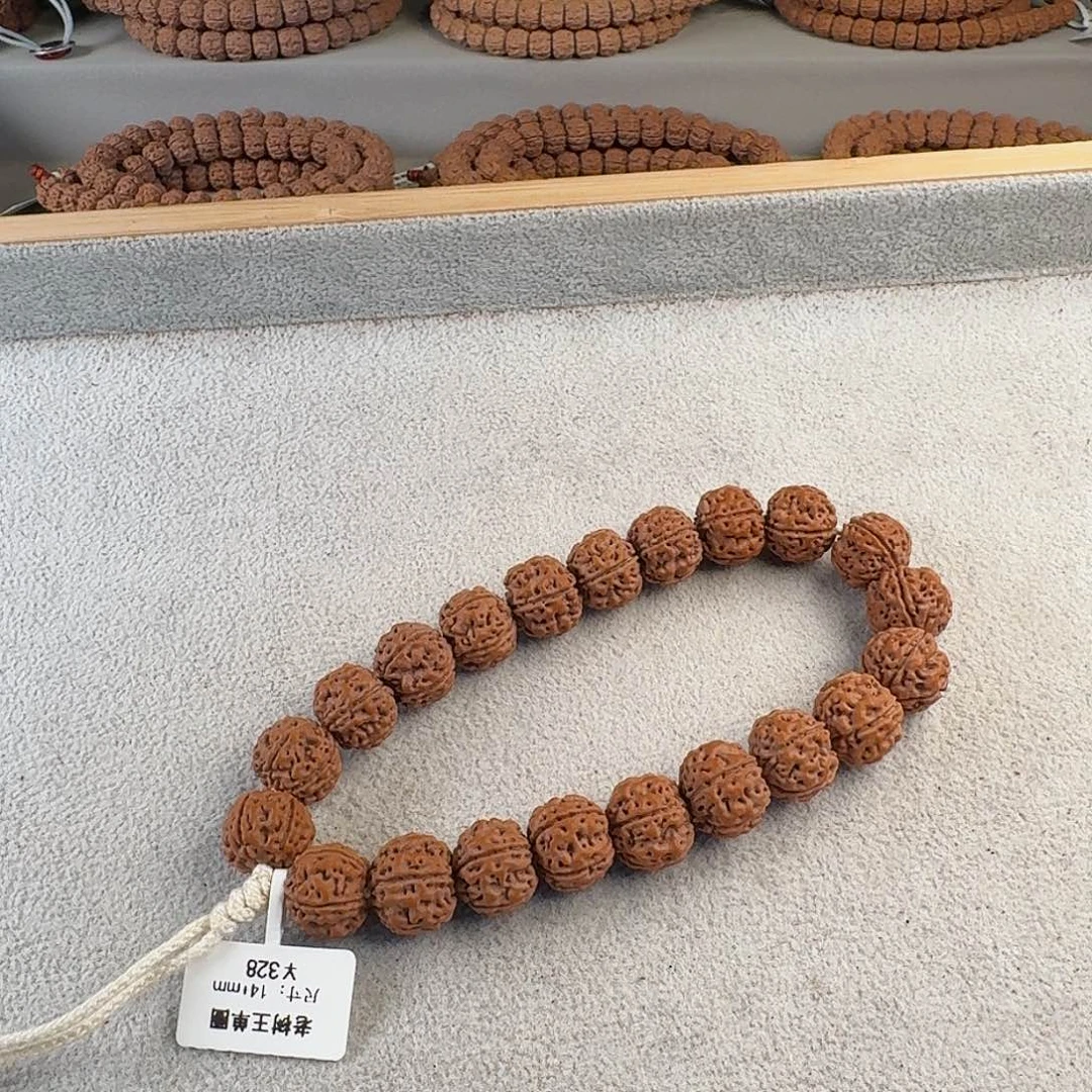 金刚菩提吊坠郭*侠老树王