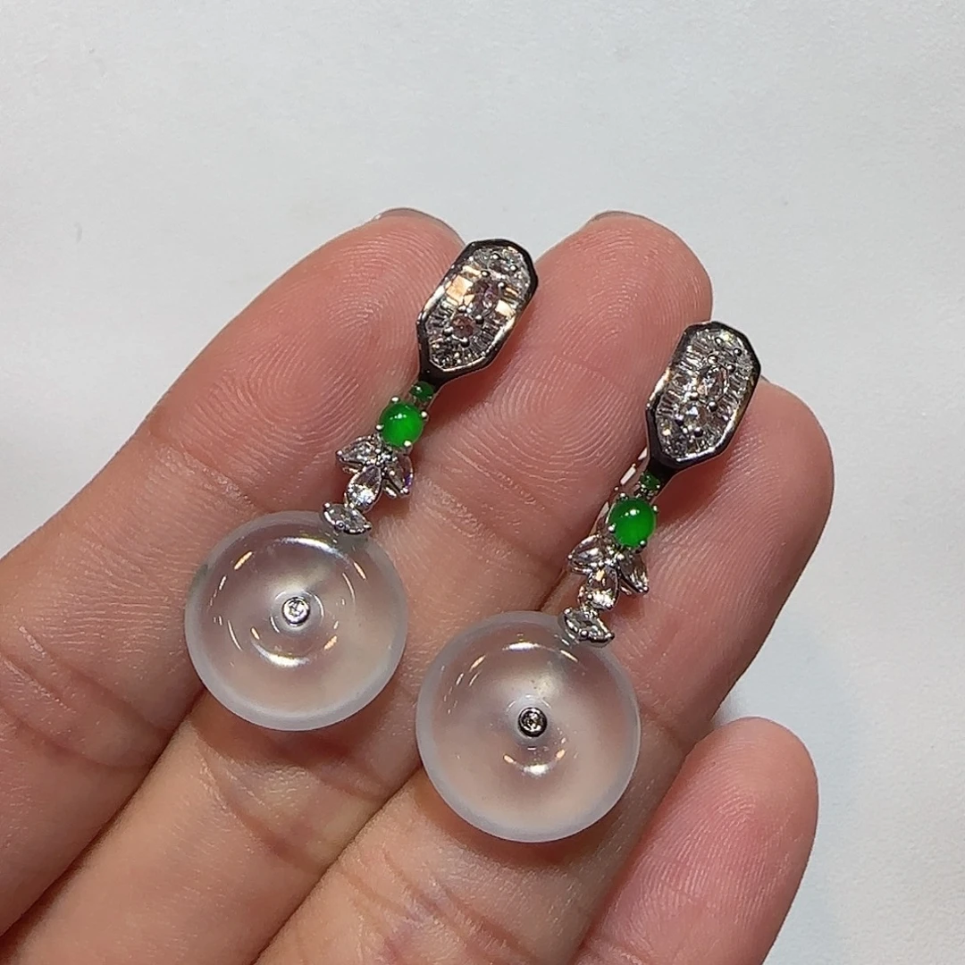 翡翠18K金镶嵌耳饰平安扣