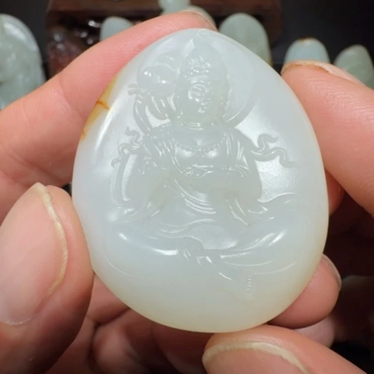 颈饰未镶嵌和田玉（糖玉）十*