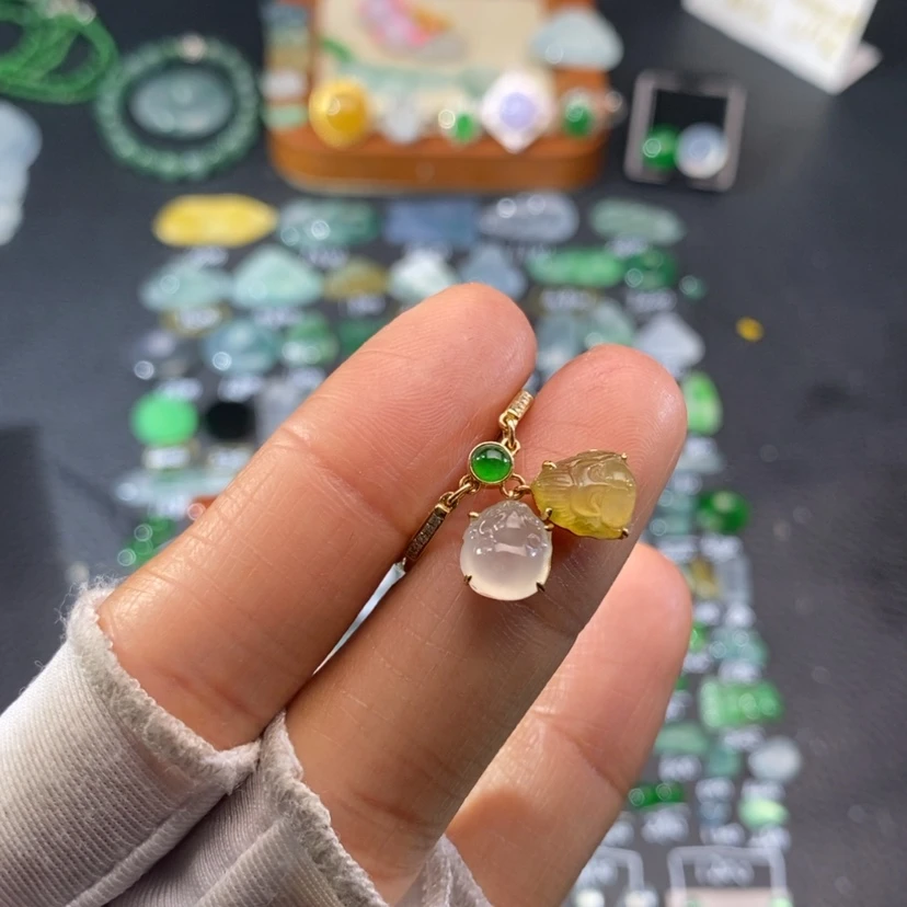 【闪购商品】翡翠挂件18K金镶嵌戒指