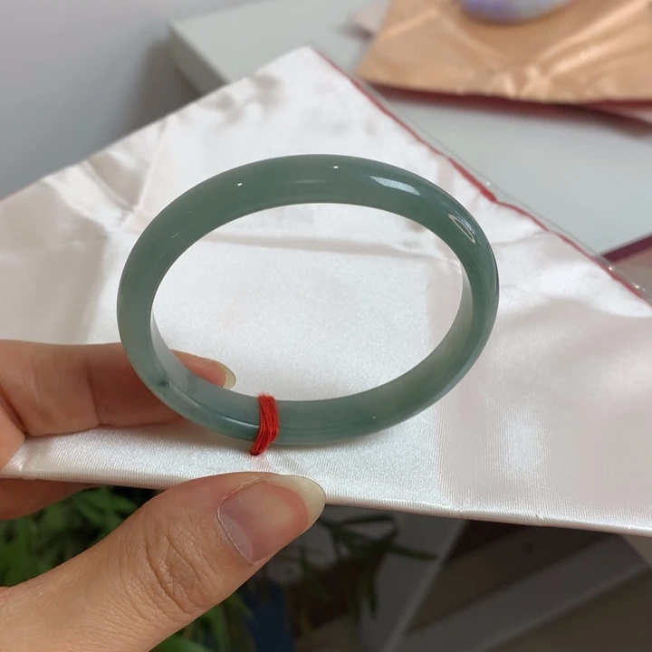 翡翠未镶嵌手镯贵妃55